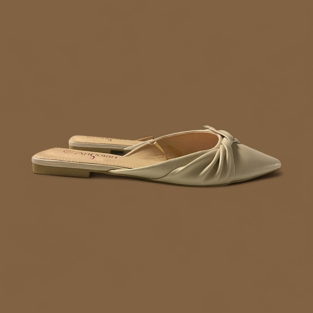 Women's Casual Fashion Cream Twist Mules Size 10 Pointed Toe Slide On Low Heel - Picture 6 of 10